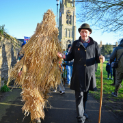 Z9A1388-Straw-bear-parade-2025