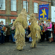 Z9A1518-Straw-Bear-final-dance-2025